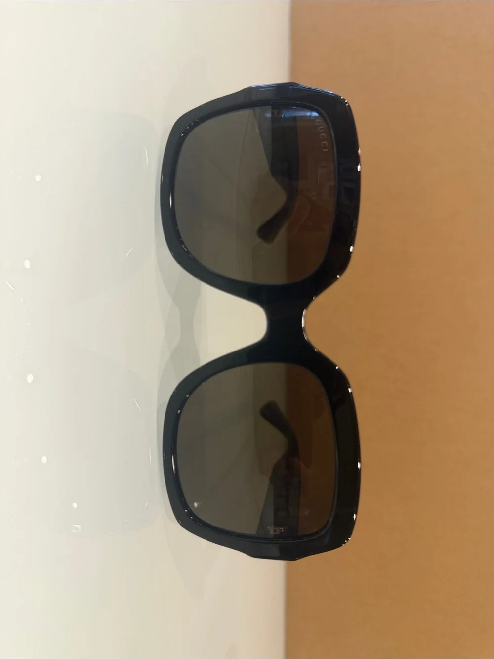 Gucci Black Oversized Square Sunglasses with Dark Lenses use one time good con